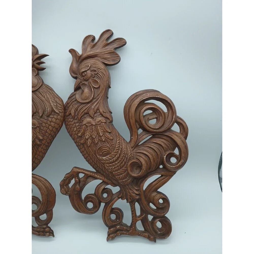 2 Vintage Sexton Cast Metal Roosters 14” X 8” Wall Plaques USA Country Chickens - Picture 3 of 11